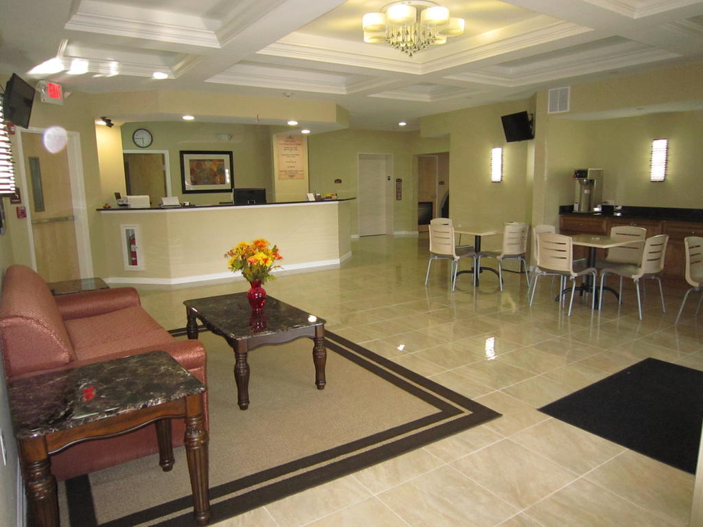 Red Carpet Inn And Suites Monmouth Junction מראה חיצוני תמונה
