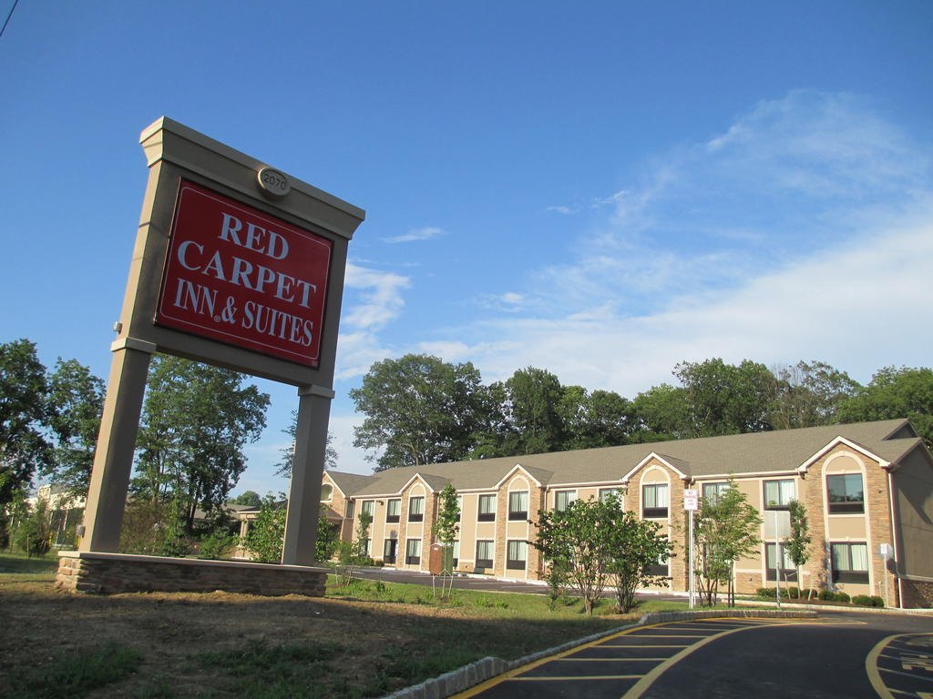 Red Carpet Inn And Suites Monmouth Junction מראה חיצוני תמונה