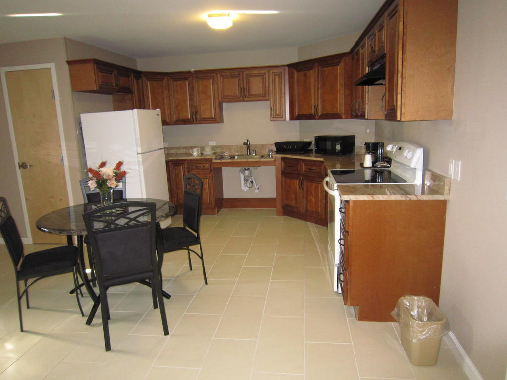 Red Carpet Inn And Suites Monmouth Junction חדר תמונה